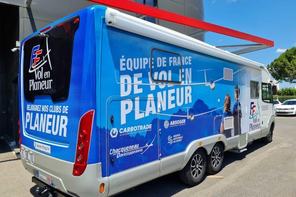 Marquage publicitaire car